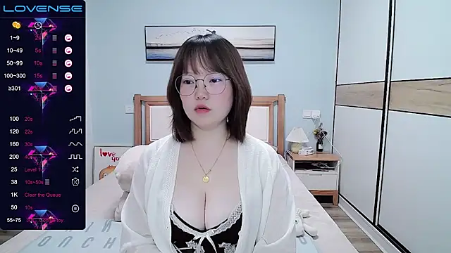 DianaYz online show from 03.13.25