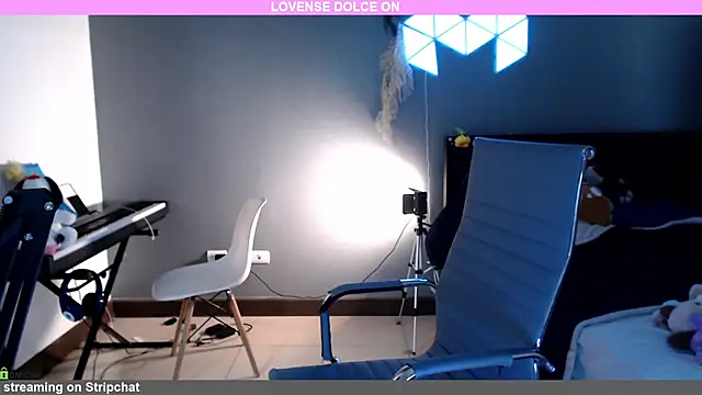 minarocket  online show from 02.28.25