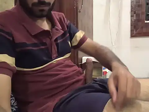 Snapshot of brownie_cake_cb chatting on 10.14.25 brownie cake cb online show from 10.14.25