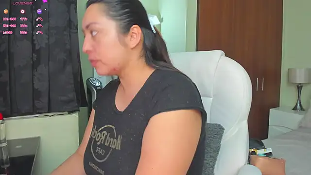 Kyllie B online show from 03.18.25