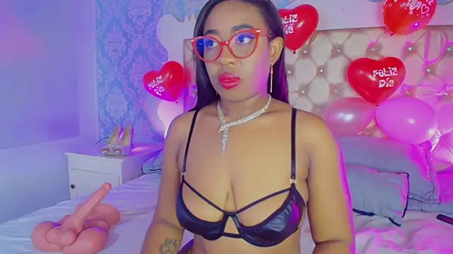 CaseyMoon online show from 02.14.26