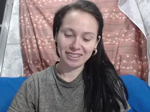 Venusluxodomme online show from 09.20.25