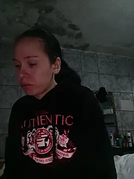 Venusluxodomme online show from 06.04.26