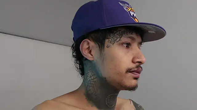 trieone online show from 02.25.25