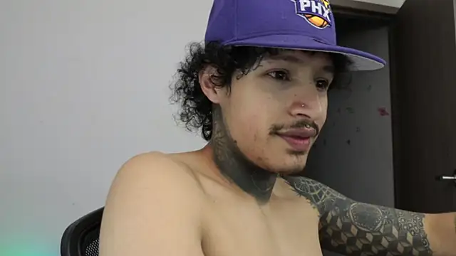 trieone online show from 02.11.26