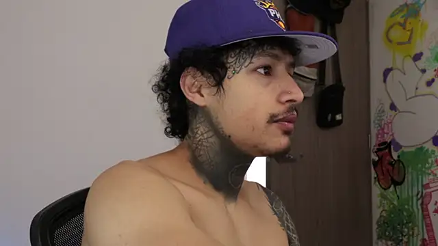 trieone online show from 02.15.26