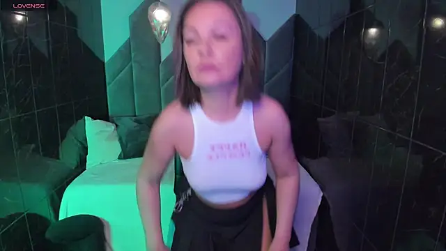 MilenaMellow online show from 01.30.25