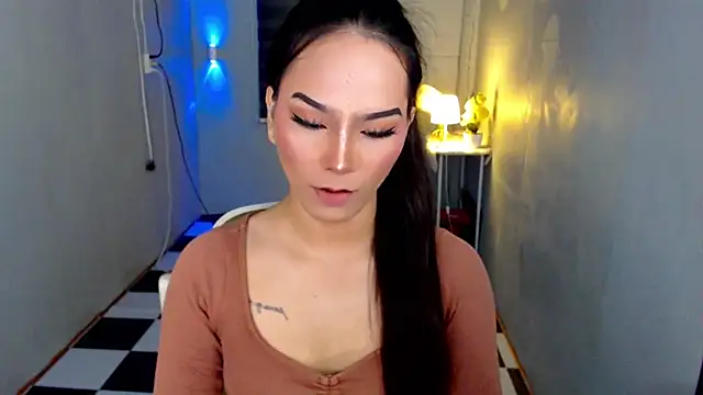 urnaughtydolly69 online show from 05.16.26