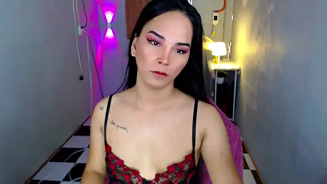 Snapshot of urnaughtydolly69 chatting on 06.25.26 urnaughtydolly69 online show from 06.25.26