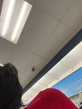 Snapshot of lolabunny9 chatting on 01.30.25 lolabunny9 online show from 01.30.25