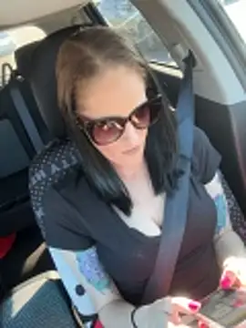 Snapshot of lolabunny9 chatting on 01.05.26 lolabunny9 online show from 01.05.26