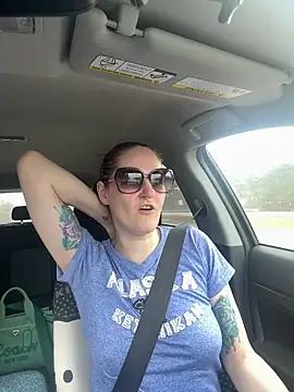 Snapshot of lolabunny9 chatting on 02.27.26 lolabunny9 online show from 02.27.26