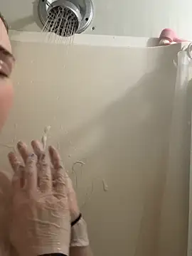 lolabunny9 online show from 07.19.26