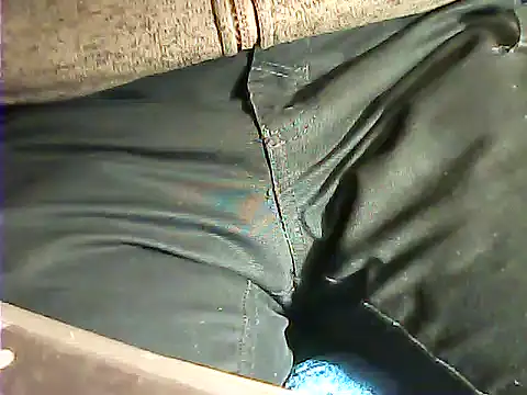 Snapshot of kalinixta chatting on 11.18.25 kalinixta online show from 11.18.25