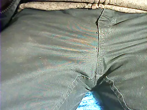 Snapshot of kalinixta chatting on 11.21.25 kalinixta online show from 11.21.25