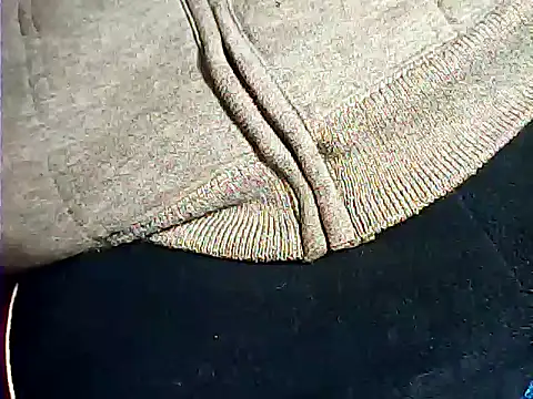 Snapshot of kalinixta chatting on 11.23.25 kalinixta online show from 11.23.25