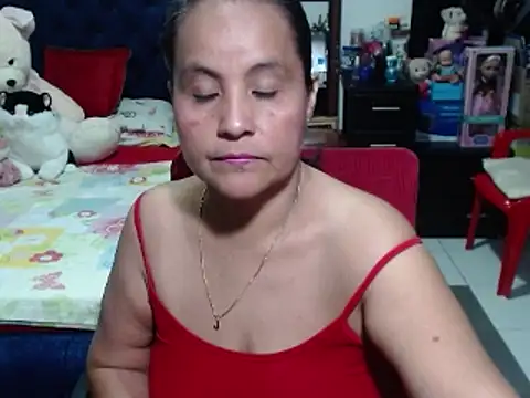 Snapshot of pervert_mommy_ chatting on 01.23.25 pervert mommy online show from 01.23.25