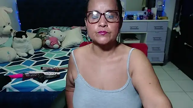 pervert mommy  online show from 12.16.25