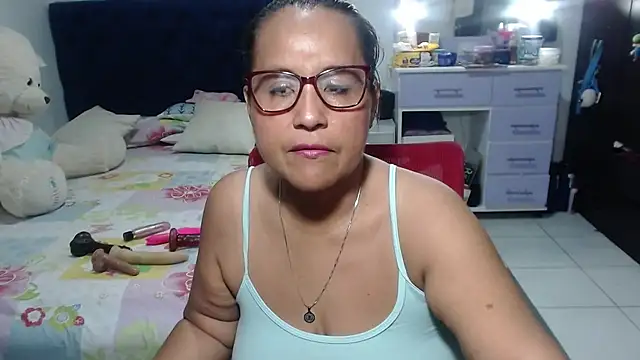 pervert mommy  online show from 04.22.26