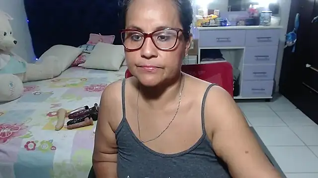 pervert mommy  online show from 04.23.26