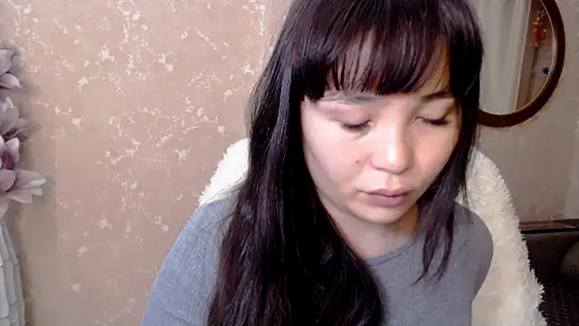 Snapshot of AyaMoon chatting on 01.07.25 AyaMoon online show from 01.07.25