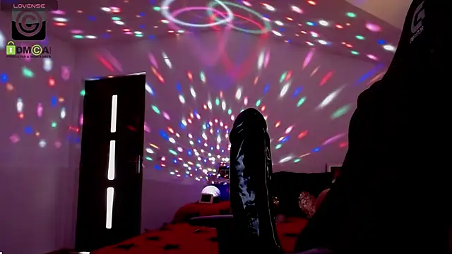 Snapshot of SonyaDevon chatting on 01.08.25 SonyaDevon online show from 01.08.25