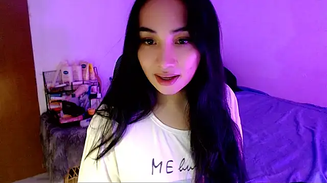 SweetLilly 18 online show from 11.24.25