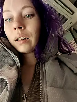 Frost foxy online show from 12.22.24