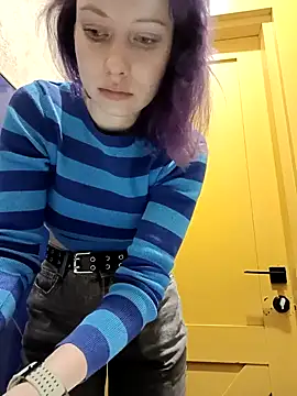 Frost foxy online show from 01.19.25