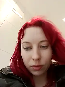 Frost foxy online show from 03.16.25