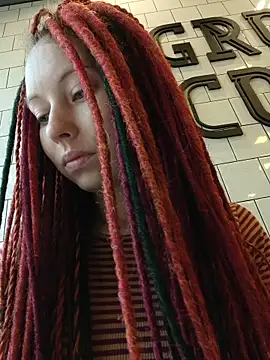 Frost foxy online show from 10.26.25