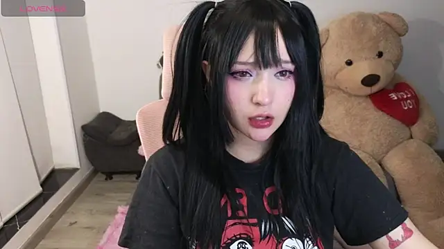 KuroChan420 online show from 04.08.26