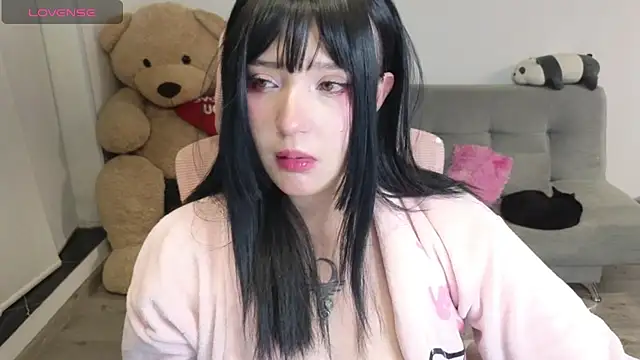 Snapshot of KuroChan420 chatting on 07.16.26 KuroChan420 online show from 07.16.26