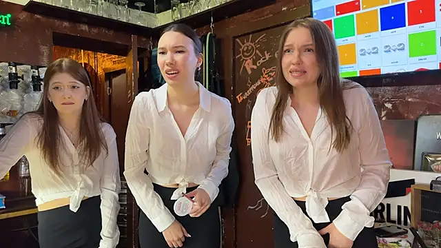 Snapshot of dirtypub chatting on 01.25.25 dirtypub online show from 01.25.25