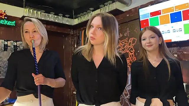 Snapshot of dirtypub chatting on 02.12.26 dirtypub online show from 02.12.26