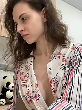 MissAnuta online show from 12.28.24