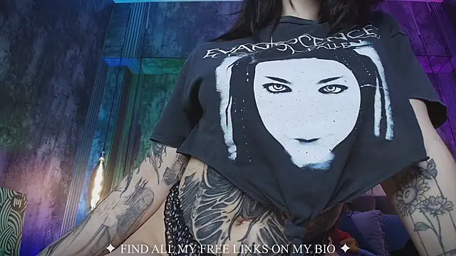 Snapshot of Charlotte_Germanotta_ chatting on 02.11.26 Charlotte Germanotta online show from 02.11.26