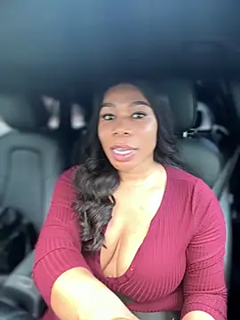 Snapshot of Belle___ chatting on 02.16.25 Belle online show from 02.16.25