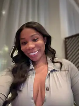 Snapshot of Belle___ chatting on 02.23.25 Belle online show from 02.23.25