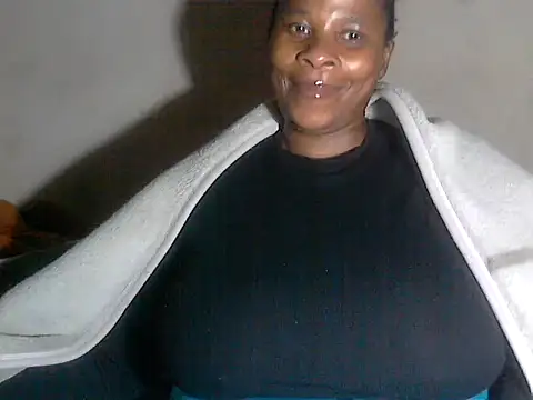 Choco-Coco10 online show from 10.28.25