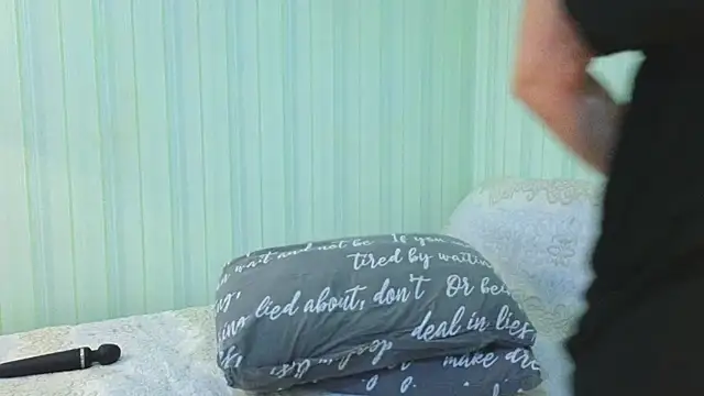  Lily  online show from 07.28.26