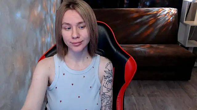 Mila Jon online show from 11.27.25