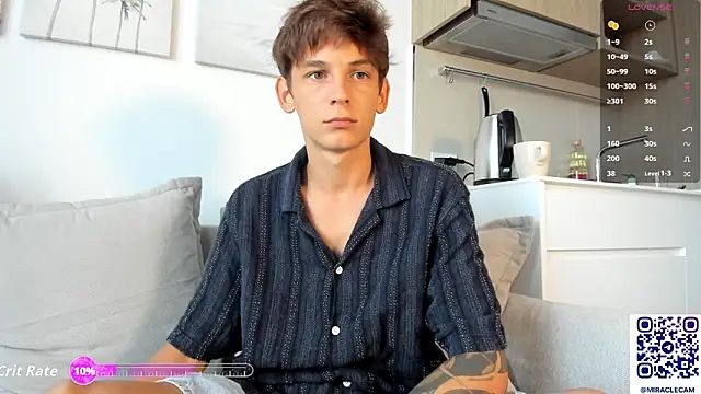 Snapshot of MiracleCam chatting on 10.17.25 MiracleCam online show from 10.17.25