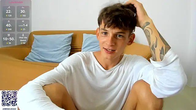 Snapshot of MiracleCam chatting on 02.04.26 MiracleCam online show from 02.04.26