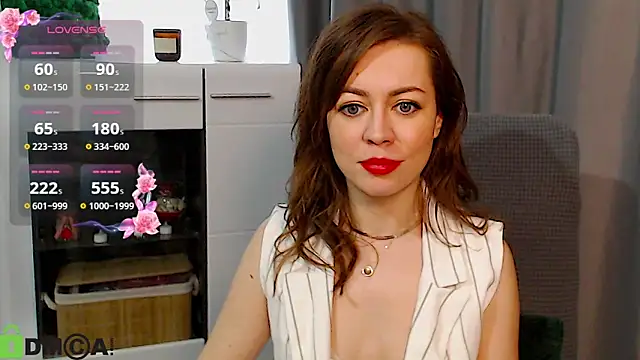 Snapshot of GirlfriendNina chatting on 03.20.25 GirlfriendNina online show from 03.20.25