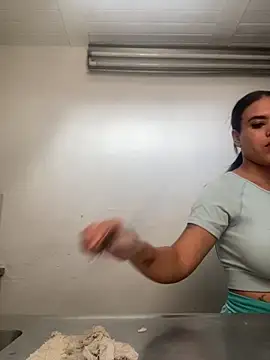 AlondraDiossa03 online show from 11.21.25