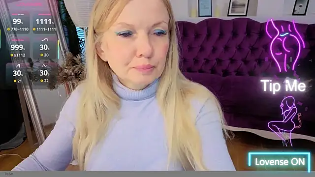 Snapshot of Abby_Moore_ chatting on 06.02.26 Abby Moore online show from 06.02.26