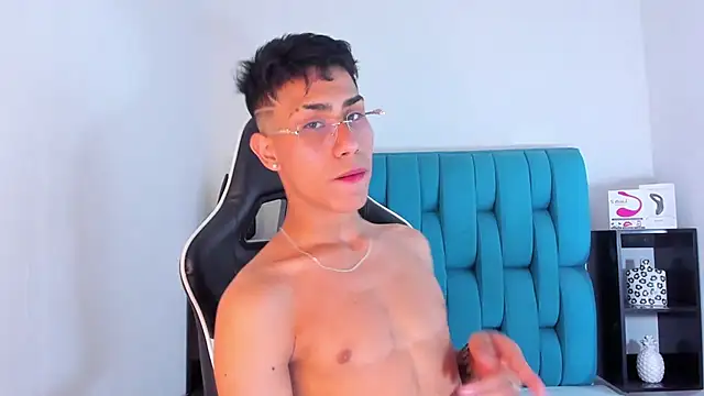 AlanNaughty online show from 01.26.25