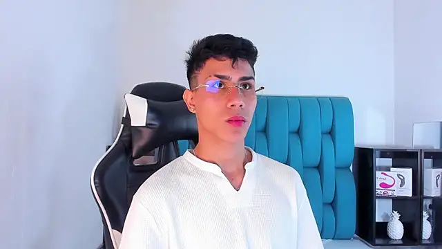 AlanNaughty online show from 02.12.25