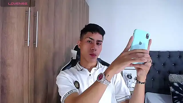 AlanNaughty online show from 03.21.25